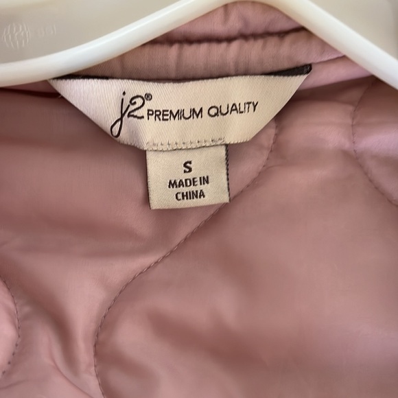 New J2 Premium Quality Pink Quilted Jacket - Picture 4 of 6